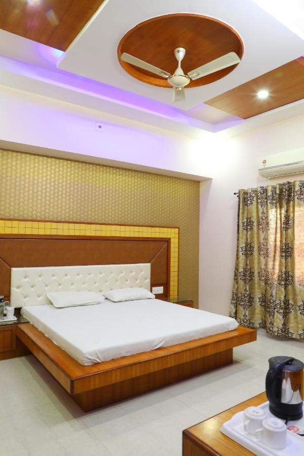 Hotel Panigrahan Биканер Экстерьер фото